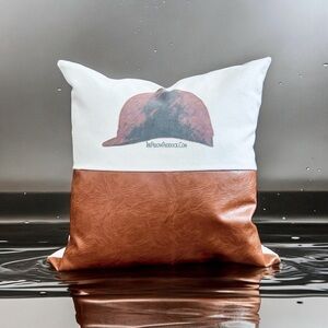 Stunning 17.8x17.8 canvas and pu leather. Cover only